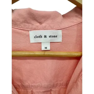 Anthropologie Cloth and Stone‎ Top Womens Medium Button Up Tie Front Peach Boho thumbnail 2
