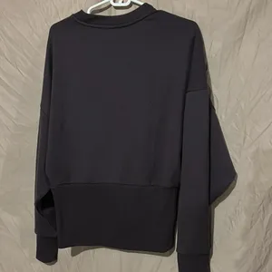 Athleta long sleeve thumbnail 2