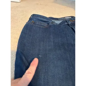 Carhartt Relaxed Fit Womens Denim Jeans Size 12 Short Made In Colombia thumbnail 5