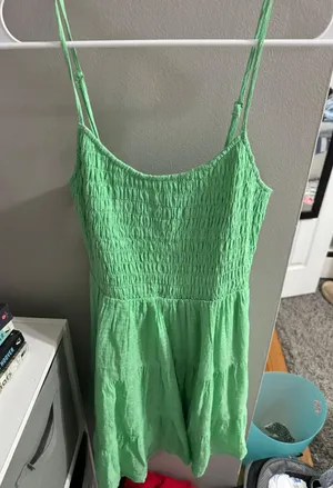 dress thumbnail 1