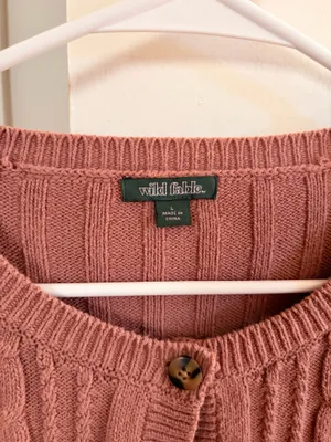 Pink Sweater  thumbnail 3