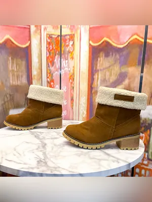 Faux Shearling Suede Lug Ankle Booties Brown 39 GUC Size 8 thumbnail 3