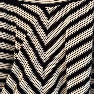 LOFT Black and White Striped Skater Skirt with Pockets Size Small thumbnail 2
