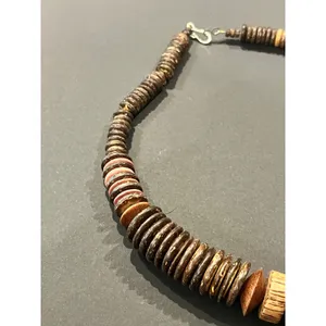 Vintage 80s Wooden Bead Necklace Costume Jewelry thumbnail 3