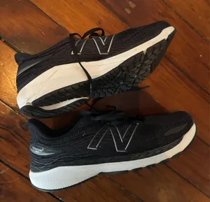 New Balance Sneakers Women’s thumbnail 1