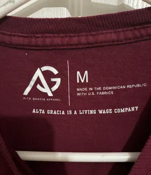 university of chicago t shirt thumbnail 2