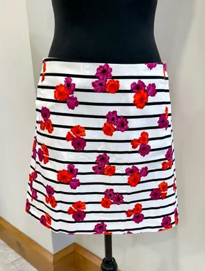 J. Crew Mini Skirt Women's Sz 6 White Black Stripes Pink /Purple Flowers Pockets thumbnail 1