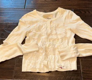 HOLLISTER Cream Cardigan Y2K babydoll Bella Swan size xsmall thumbnail 1