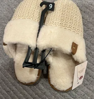 Dearfoams Cozy Cream women slippers thumbnail 1