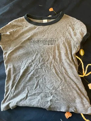 The underground bar and grill shirt Size M thumbnail 1