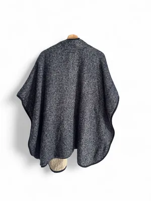 Free People Swept Away Navy & Cream Herringbone Zip Front Free Size Poncho O/S thumbnail 4