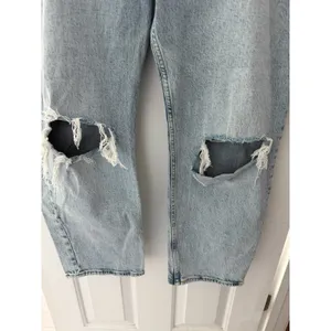 Abercrombie & Fitch High Rise Distressed Mom Jeans‎ Size 16 thumbnail 8