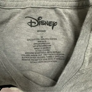 Disney Gray T-Shirt with Stitch and Angel Graphic Size Medium thumbnail 3