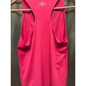 Under Armour Heat Gear Pink Razor Back Workout Tank Size Small thumbnail 7