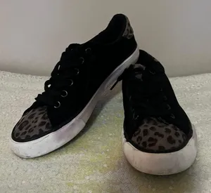 Boutique Leapord Print Slip On Canvas Sneakers thumbnail 2