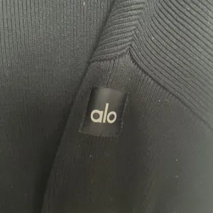 Alo Yoga Scholar Hooded Sweater Black M thumbnail 4