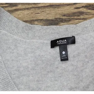 NWT Aqua Button Front Sweater Cashmere V-Neck Cardigan V10337 Light Gray XL thumbnail 10
