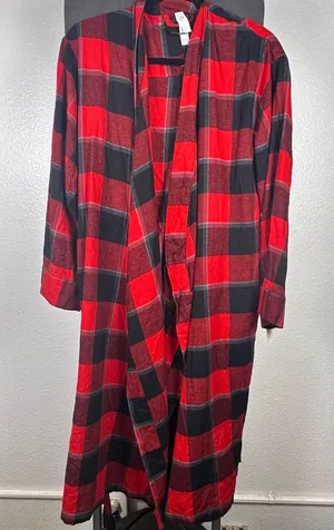 Stars‎ Above Red and Black Plaid Robe thumbnail 1