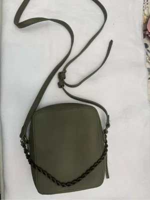 Universal Threads Olive Green Crossbody with Twisted Chain thumbnail 2
