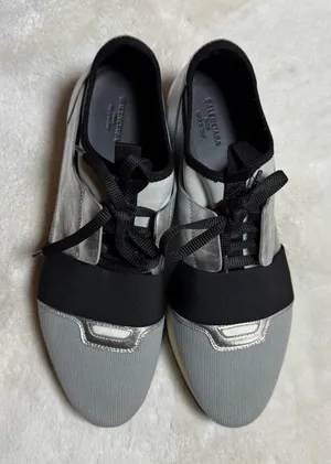 Balenciaga Race Runner Women's Black and Gray Sneakers Sz:40 =9 thumbnail 2