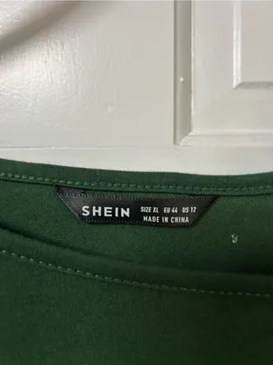 SHEIN Green Off-Shoulder Short Sleeve Top with Navy Tie Accent thumbnail 2