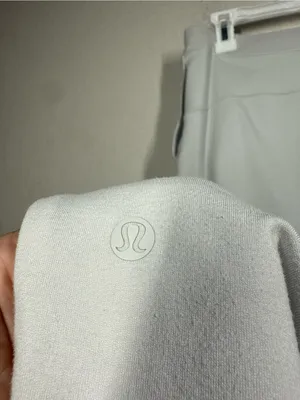 Lululemon Every Moment Pant 26" Size 8 thumbnail 8