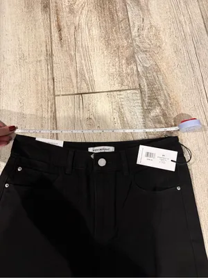 WeWoreWhat Straight Leg Mid Rise Black Denim Jeans thumbnail 4