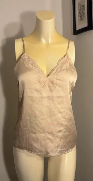 Express Size Small Beige Satin Camisole Tank Top Lace Trim Adjustable Straps thumbnail 1