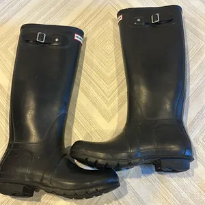 Hunter Women's Original Tall Rain Black Boots - Size 8 thumbnail 1