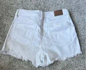 American Eagle White Denim Shorts thumbnail 2
