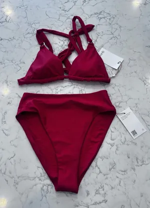 NWT Quince Cherry Red Italian Full Coverage Ring Triangle Bikini Top & Bottom S thumbnail 1