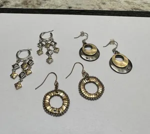 Lot Of 3 Women’s Two Tone Metal Pierced Earrings Dangle Drop thumbnail 6