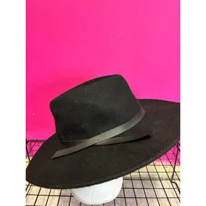 Universal Threads Black 100% Wool Wide Brim Fedora Hat with Band Detail thumbnail 6