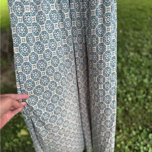 Chic Geometric Print Maxi Dress in‎ Blue and White thumbnail 3