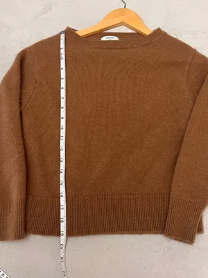 Aritzia Women's Classic Knit Essential 100%CASHMERE Crew Neck Sweater Sz XS thumbnail 9