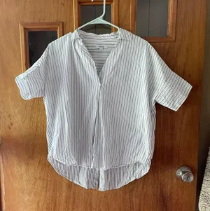 Madewell Courier Button-Back Shirt in Pure Stripe Size Small thumbnail 3