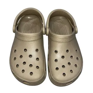 Crocs Tan Unisex Classic Clogs Shoes size 6 thumbnail 2