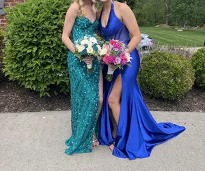 Sherri Hill Royal Blue Halter Prom Dress thumbnail 5
