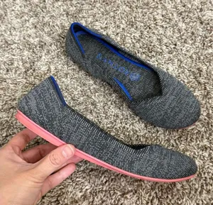 Rothys Women 7 The Flat Birdseye Charcoal Gray Pink Sole Round Toe Flats Shoes thumbnail 1