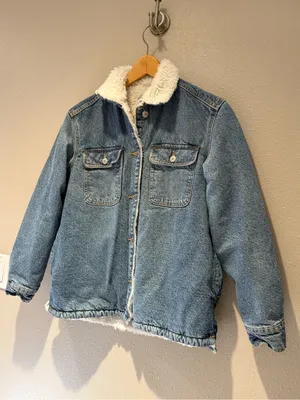 Old Navy Sherpa Lined Denim Trucker Jacket Size XS thumbnail 5