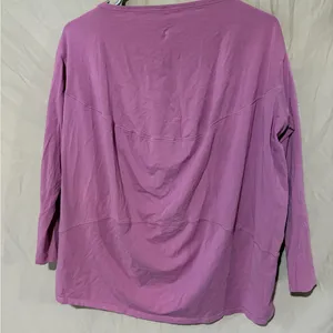Lululemon long sleeve thumbnail 2