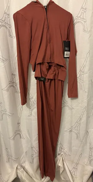 New 2 pc active suit By BBJ sz. XL.. casual or workout gear thumbnail 1