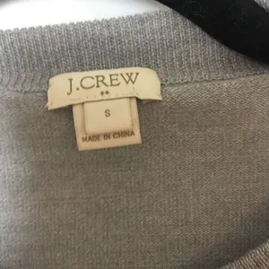 J.Crew S Gray Crewneck Sweater Ribbed Sides Soft Knit thumbnail 3