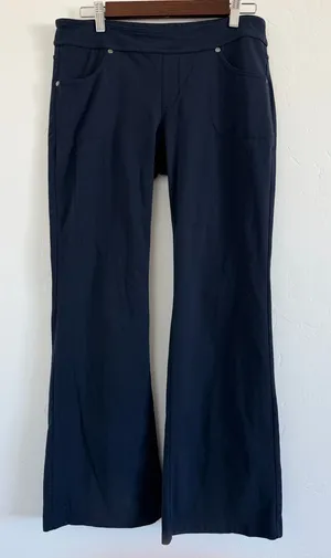 Athleta Bettona Classic Pants MP Medium Petite Navy Blue Straight Leg Stretch thumbnail 1