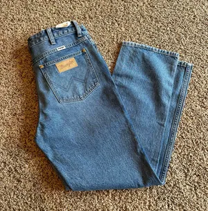 Wrangler Jeans thumbnail 1