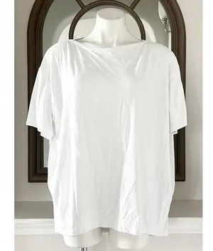 Lululemon White Oversized Top, Size 12 EXCELLENT! thumbnail 1
