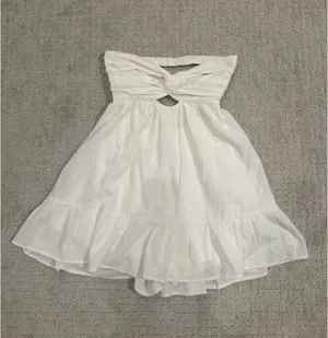 White mini strapless dress Size M thumbnail 2