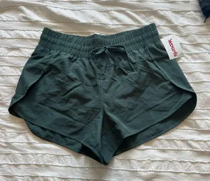 90 Degrees by Reflex shorts thumbnail 2