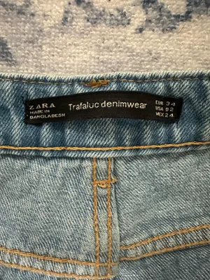 ZARA Jeans High-Rise thumbnail 2