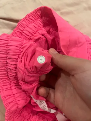 Lululemon Hotty Hot Short II *Long 4" thumbnail 4